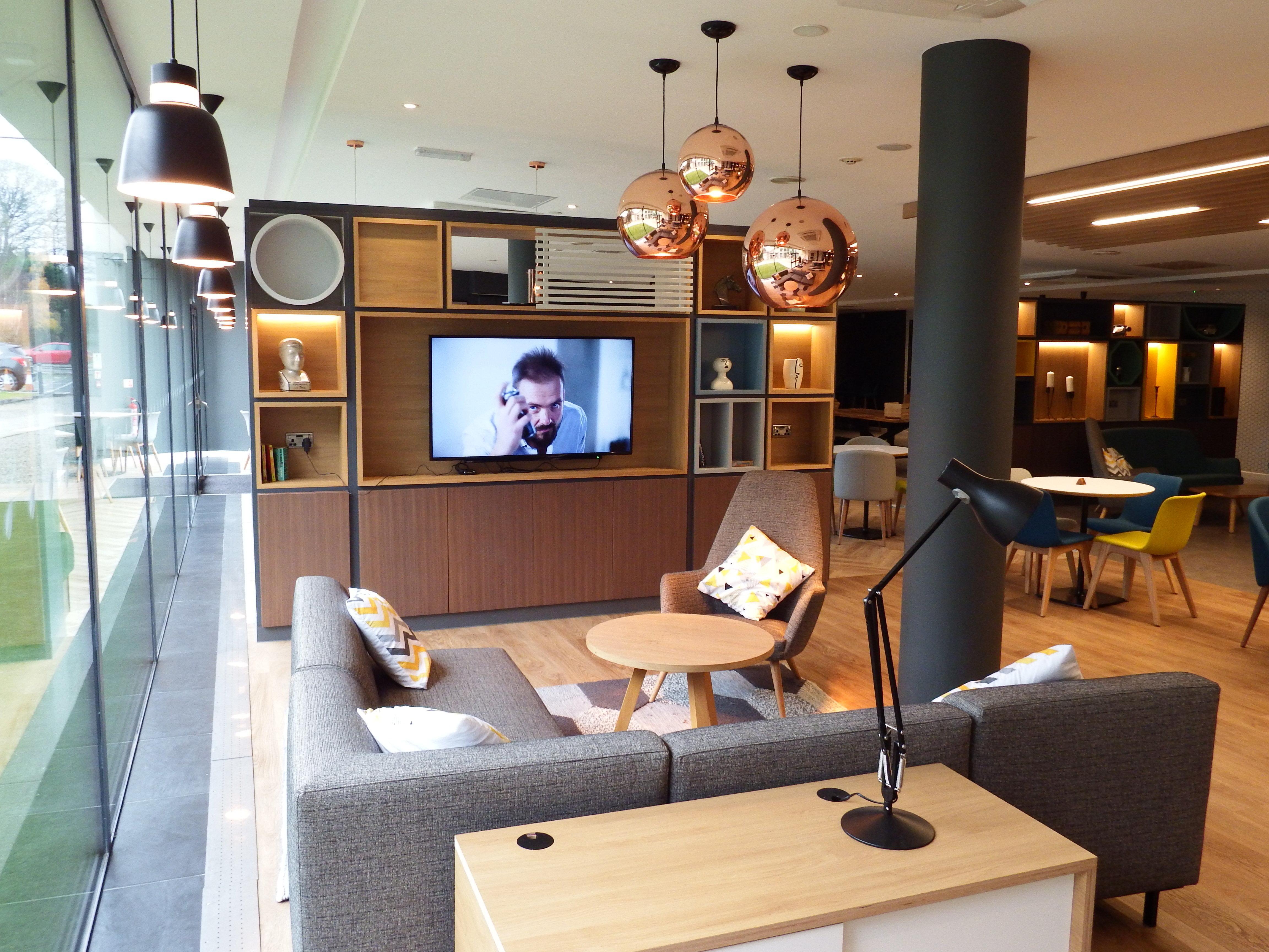 Holiday Inn Sittingbourne By Ihg Esterno foto