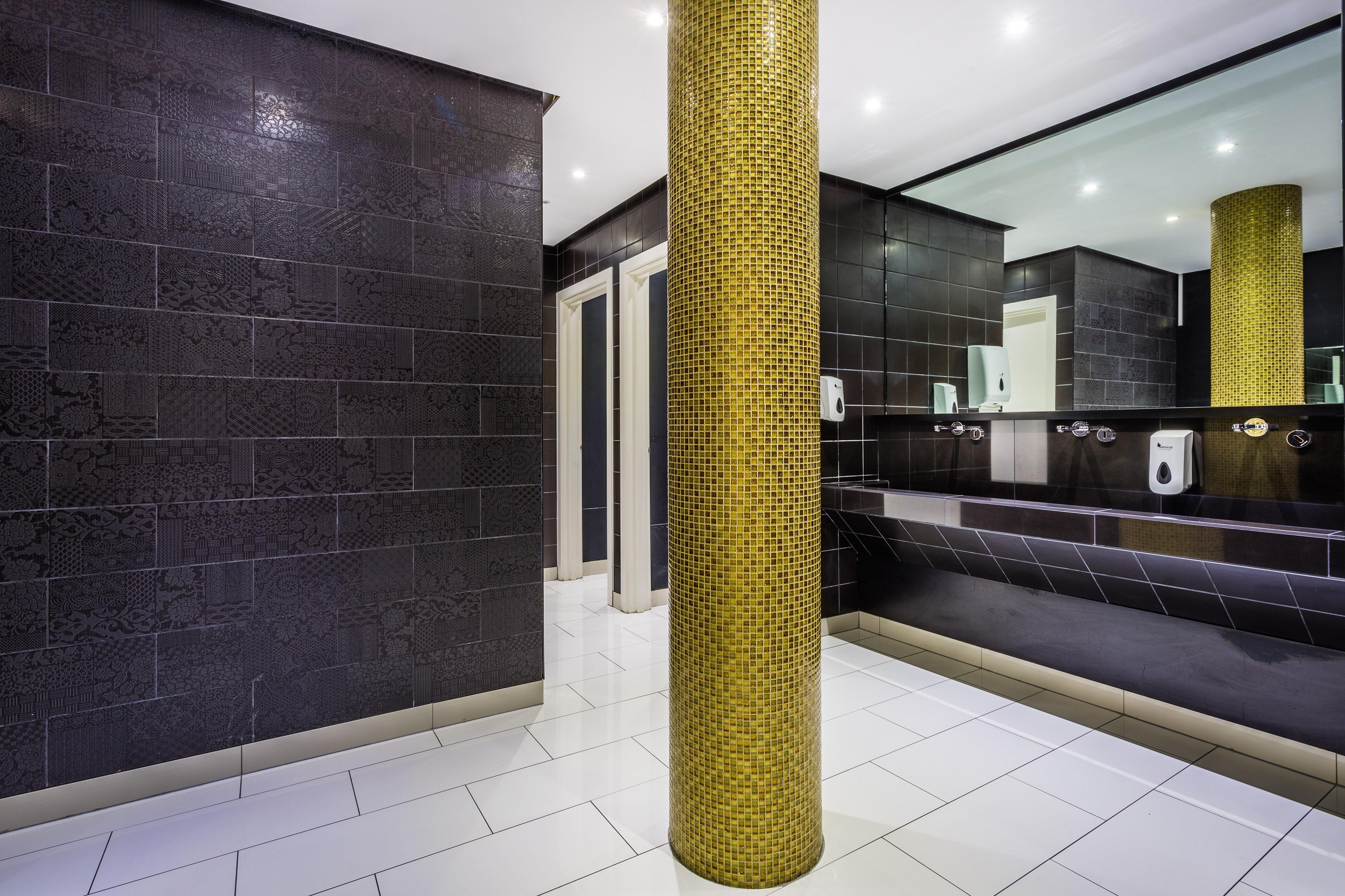 Holiday Inn Sittingbourne By Ihg Esterno foto