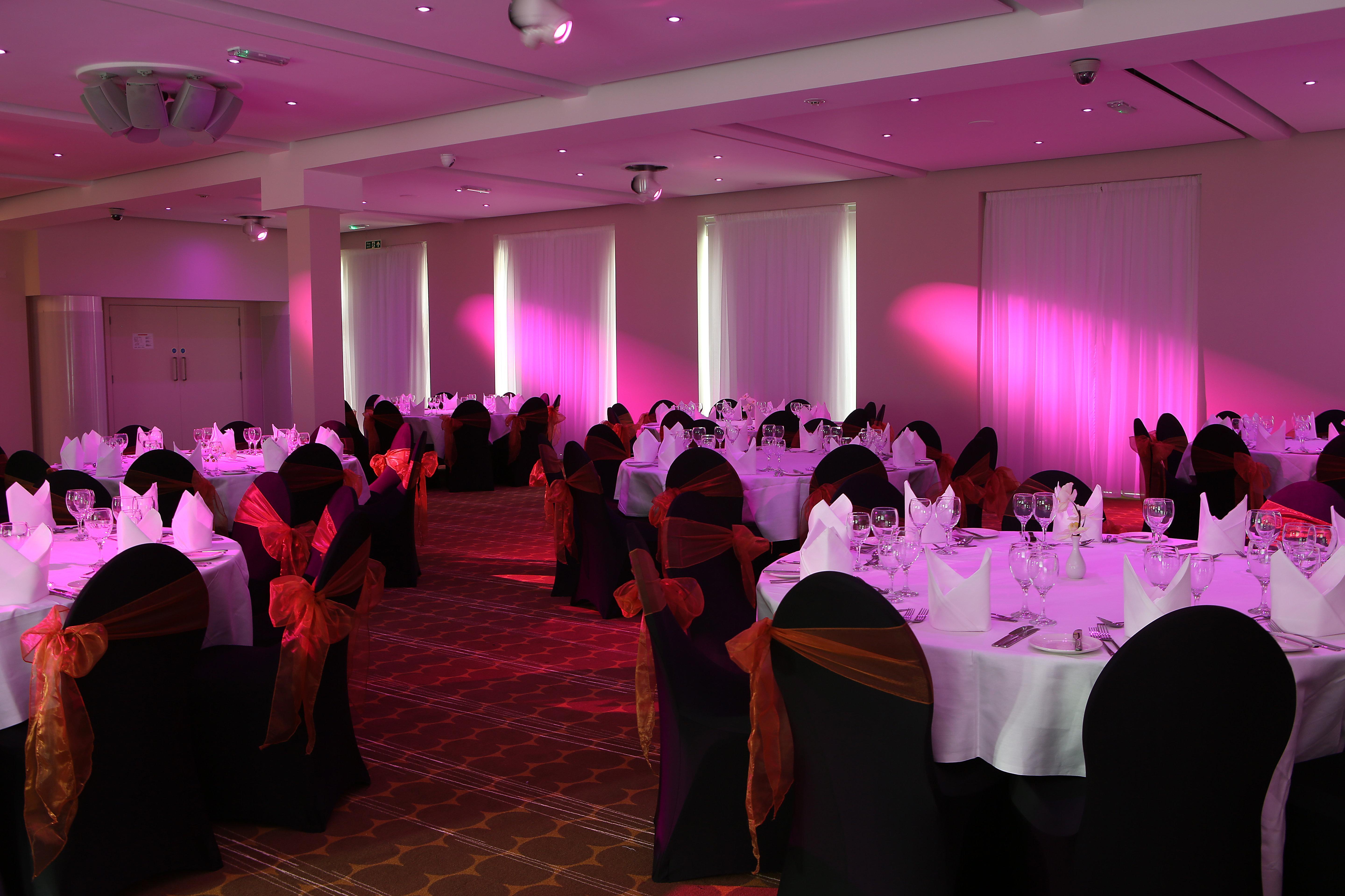 Holiday Inn Sittingbourne By Ihg Esterno foto