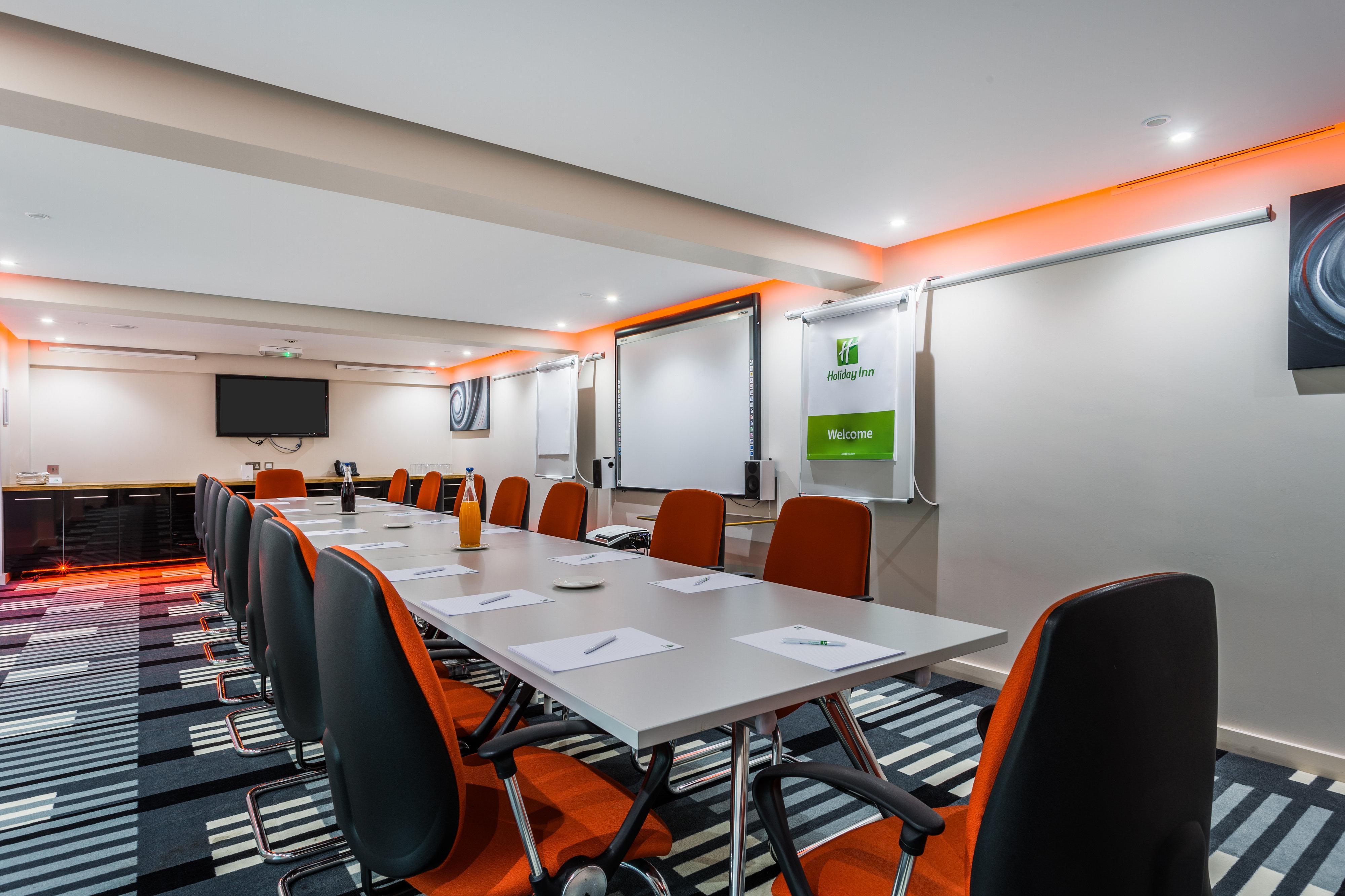 Holiday Inn Sittingbourne By Ihg Esterno foto